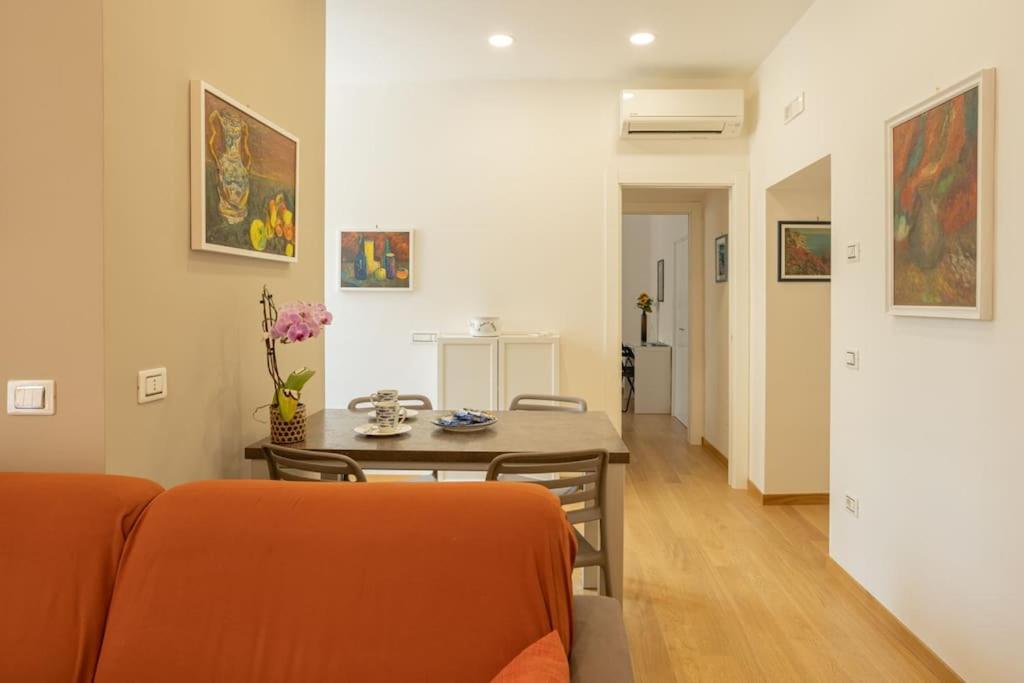 Pisacane Suite Salerno Buitenkant foto