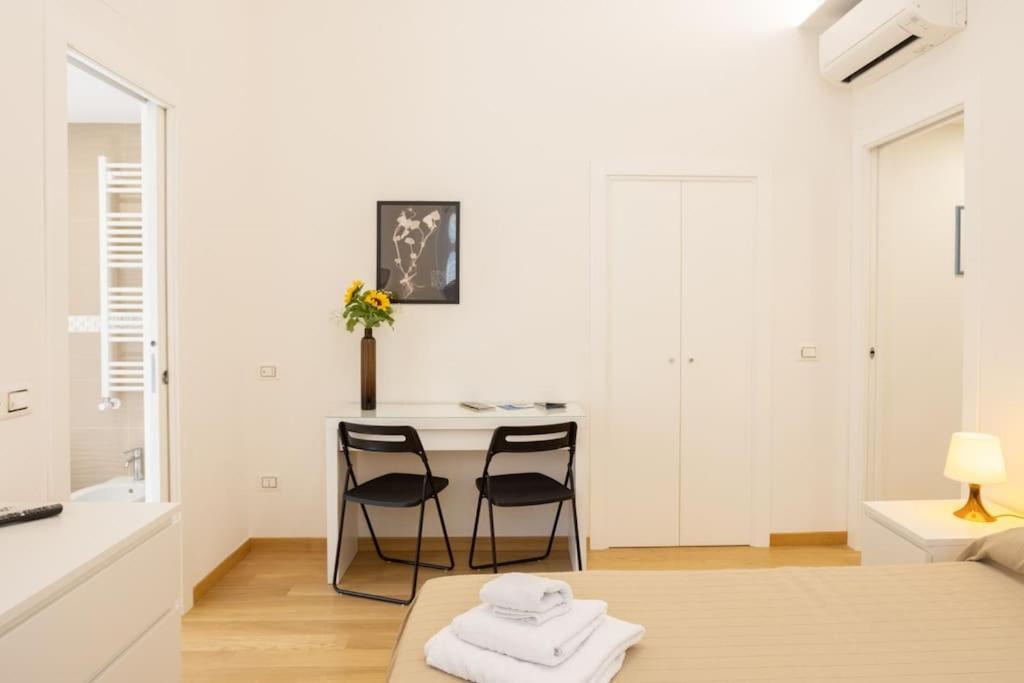 Pisacane Suite Salerno Buitenkant foto